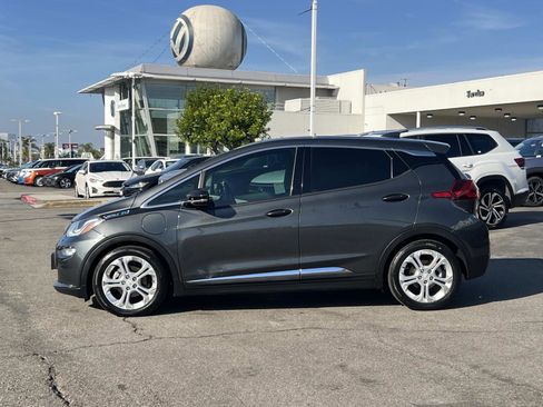 Used 2019 Chevrolet Bolt LT image 2