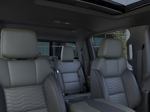New 2026 Chevrolet Silverado 1500 ZR2 w/ LPO, Dark Essentials Package AWD/4WD image 24