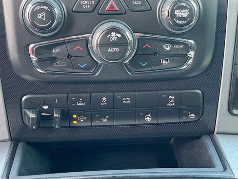 Used 2018 RAM 1500 Rebel w/ Ram 1500 Black Rebel Group AWD/4WD image 16