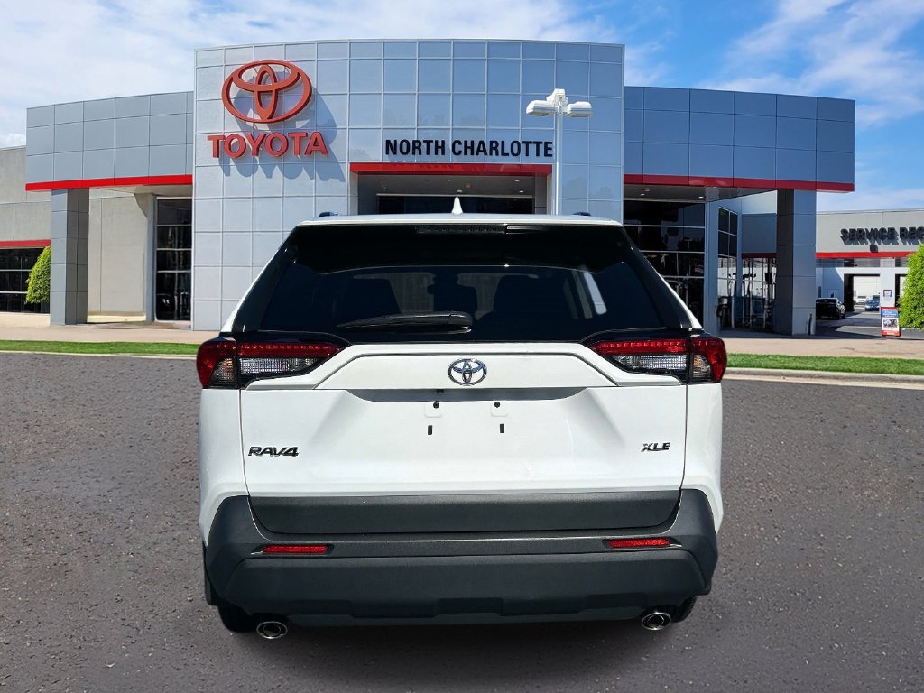 Used 2025 Toyota RAV4 XLE w/ Convenience Package FWD image 7