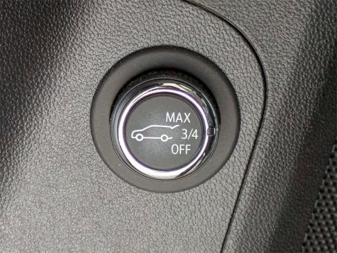 Used 2023 GMC Acadia Denali w/ Black Diamond Edition image 40