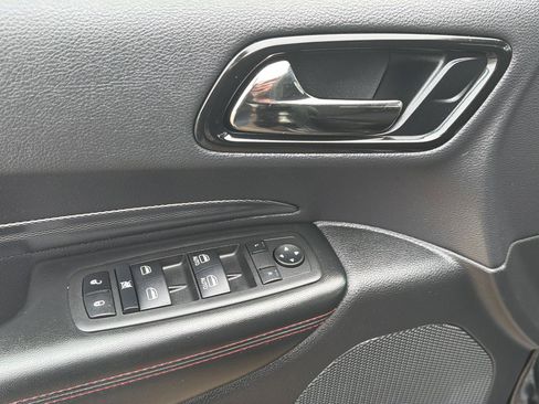 Used 2023 Dodge Durango GT image 23