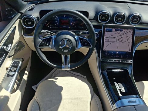 Used 2024 Mercedes-Benz C 300 4MATIC Sedan image 11