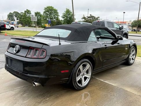 Used 2013 Ford Mustang GT Premium w/ Security Pkg RWD image 12