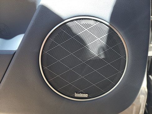 Used 2024 Genesis GV80 3.5T w/ Prestige Package image 89