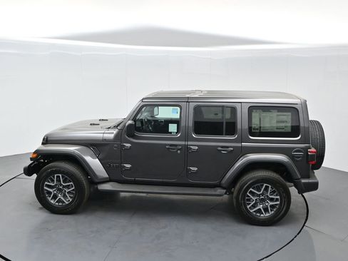 New 2026 Jeep Wrangler Unlimited Sahara AWD/4WD image 57