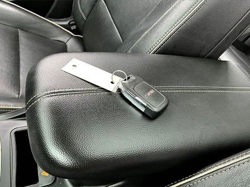 Used 2019 GMC Terrain Denali w/ Advanced Safety Package image 10