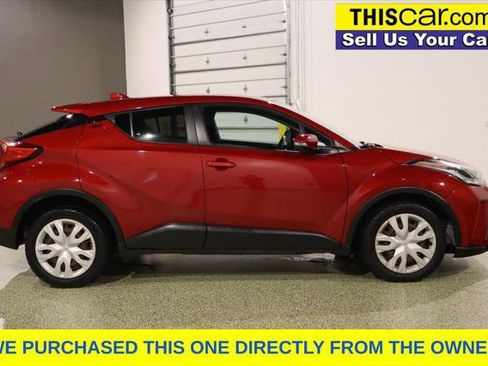Used 2020 Toyota C-HR LE FWD image 9