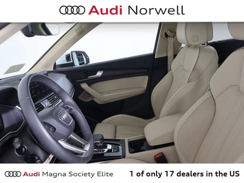 Used 2024 Audi Q5 2.0T Premium Plus AWD/4WD image 19