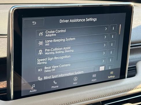 Used 2022 Lincoln Aviator Reserve w/ Equipment Group 201A AWD/4WD image 26