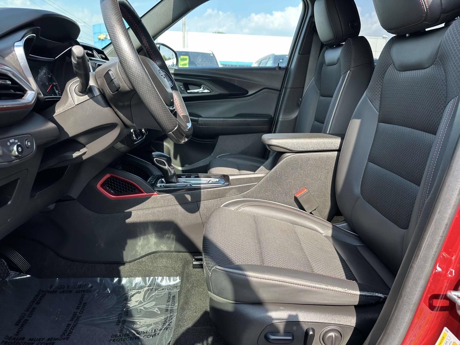 Used 2023 Chevrolet TrailBlazer RS w/ Convenience Package FWD image 22