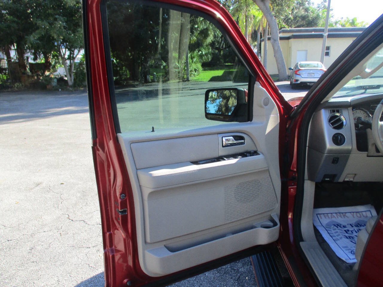 Used 2013 Ford Expedition EL Limited RWD image 22