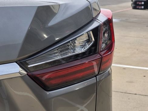 Used 2019 Lexus RX 450h AWD image 11