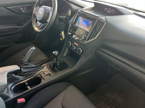 Used 2020 Subaru Crosstrek 2.0i AWD/4WD image 17