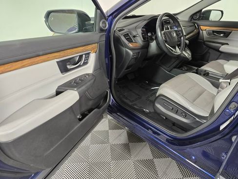 Used 2019 Honda CR-V Touring image 21