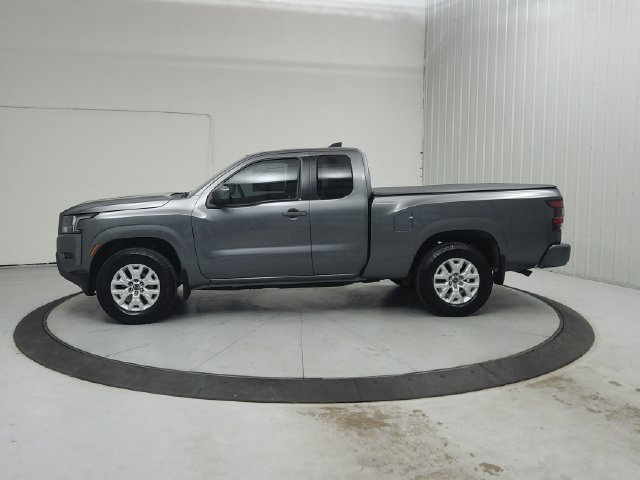 Used 2022 Nissan Frontier SV w/ Technology Package RWD image 5