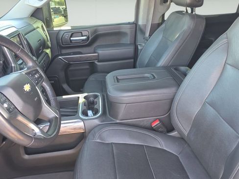 Used 2021 Chevrolet Silverado 2500 LTZ w/ LTZ Premium Package image 14