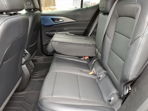 New 2026 Chevrolet Equinox EV LT w/ LPO, All-Weather Mat Package image 14