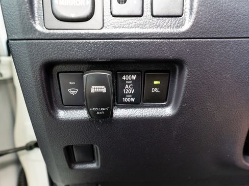 Used 2018 Toyota 4Runner Limited image 32