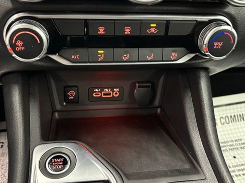 Used 2025 Nissan Sentra SV FWD image 24