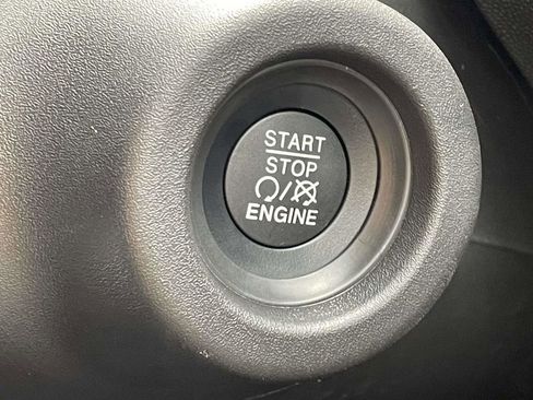New 2026 RAM ProMaster 2500 w/ Cold Weather Group FWD image 32