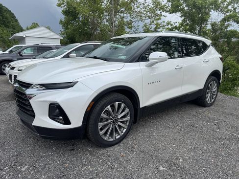 Used 2022 Chevrolet Blazer Premier AWD/4WD image 1