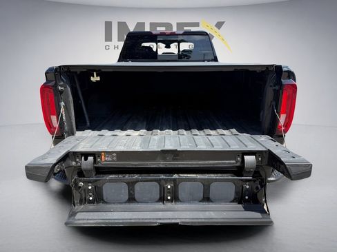 Used 2022 GMC Sierra 3500 Denali w/ Denali Ultimate Package AWD/4WD image 36