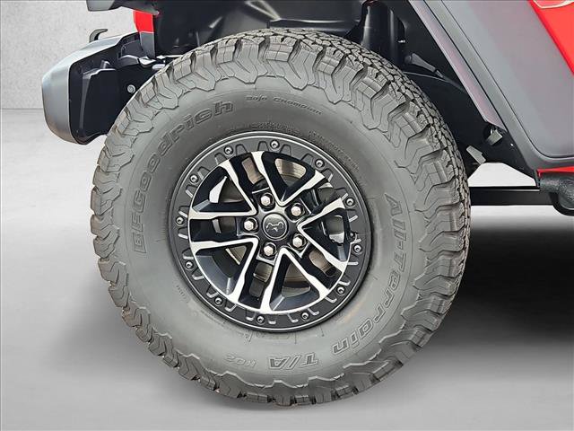 Certified 2025 Jeep Wrangler Sport AWD/4WD image 15