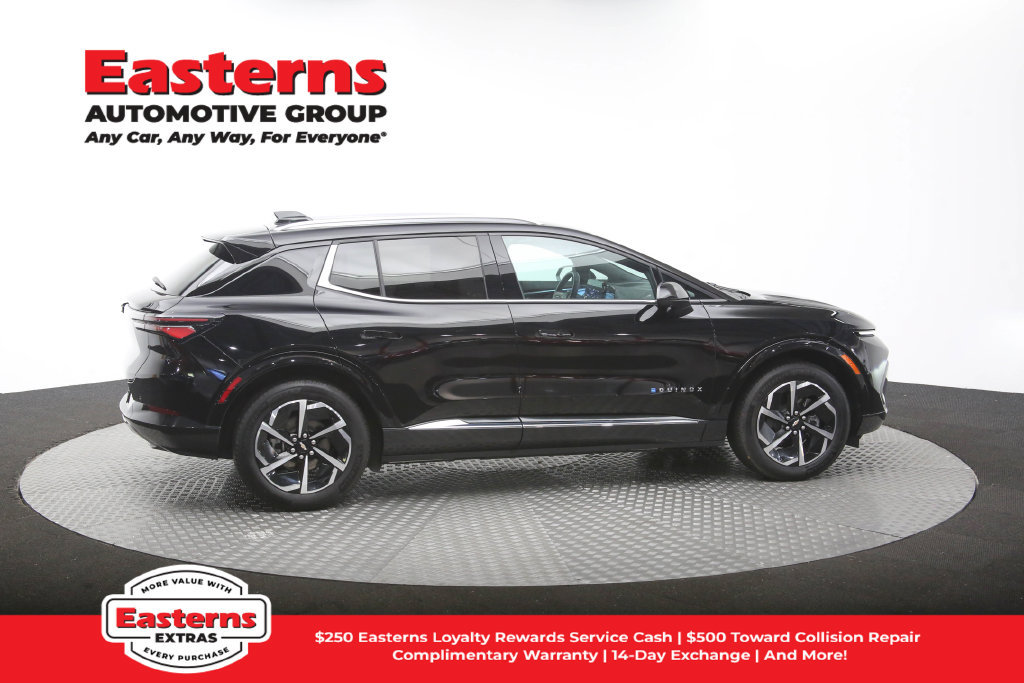 Used 2024 Chevrolet Equinox EV LT FWD image 41