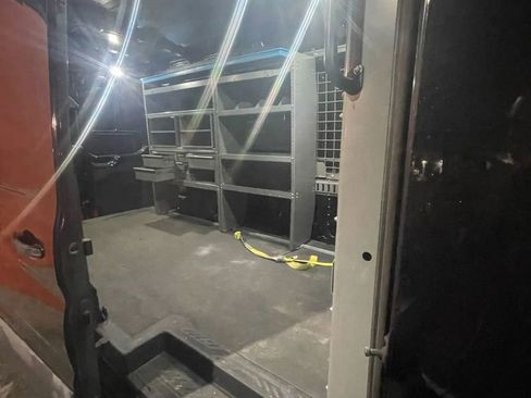 Used 2015 Ford Transit 250 Medium Roof image 6