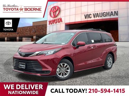 New 2026 Toyota Sienna LE image 1