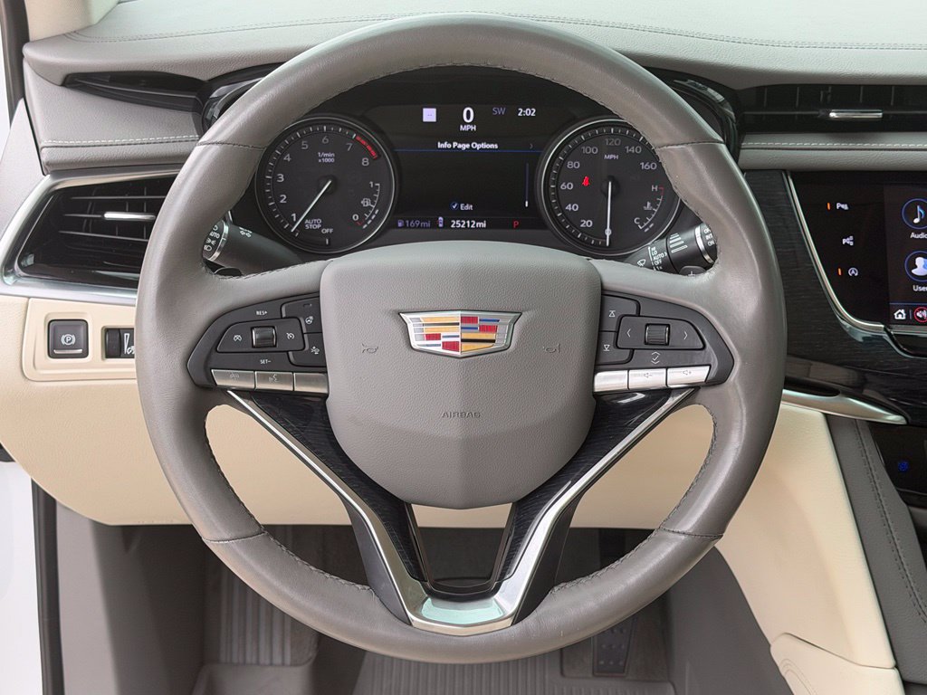 Used 2024 Cadillac XT6 Premium Luxury w/ Technology Package FWD image 23