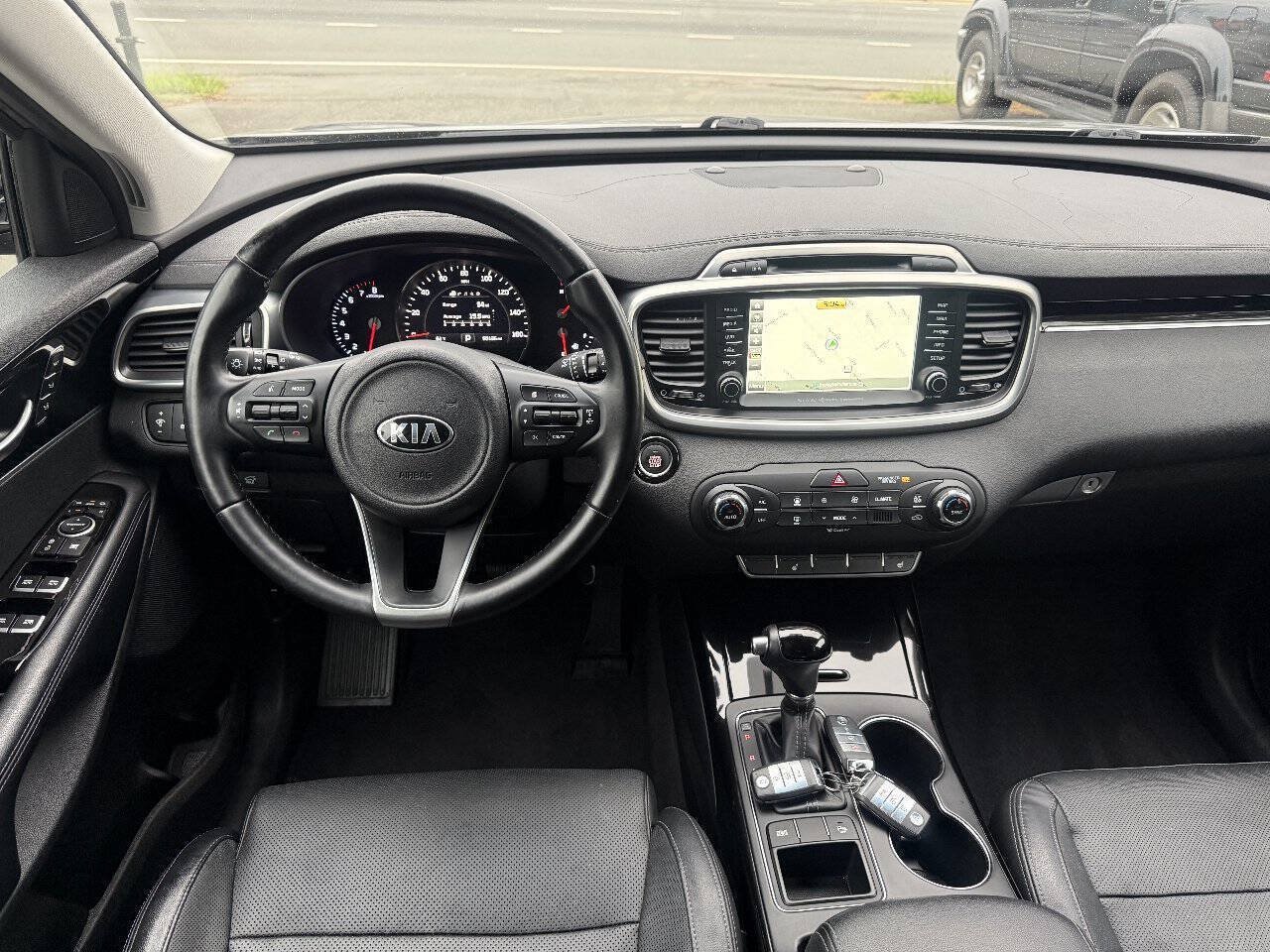 Used 2016 Kia Sorento SX FWD image 19