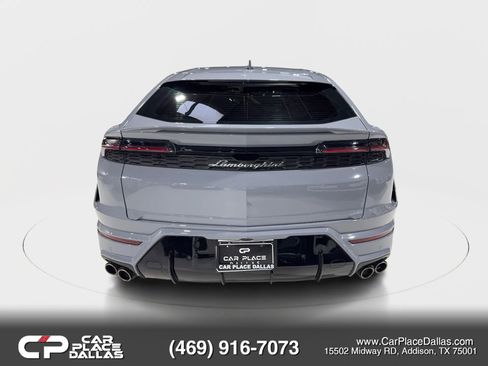 Used 2025 Lamborghini Urus SE AWD/4WD image 12