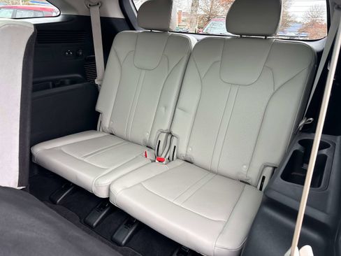 Used 2022 Kia Sorento S w/ Panoramic Sunroof Package image 14