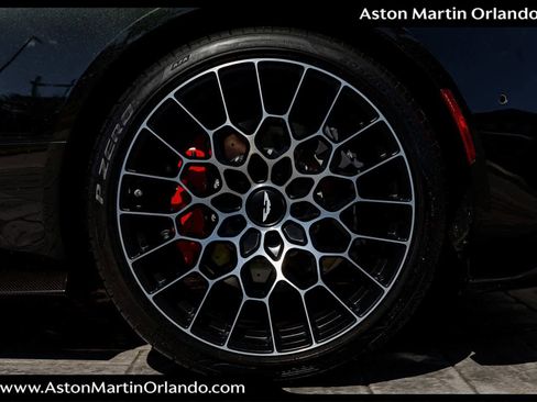 Used 2023 Aston Martin DBS Coupe image 49