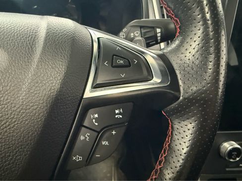 Used 2022 Ford Edge ST-Line w/ Class II Trailer Tow Package image 19