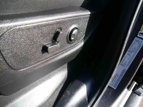 Certified 2022 RAM 1500 Big Horn image 36