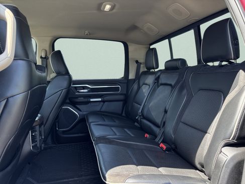 Used 2021 RAM 1500 Laramie AWD/4WD image 15