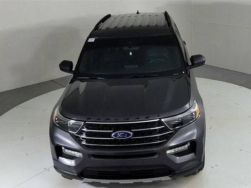 Used 2020 Ford Explorer XLT w/ Equipment Group 202A image 44