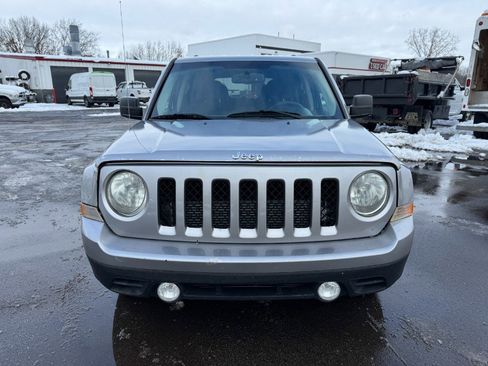 Used 2016 Jeep Patriot Sport w/ Power Value Group image 8
