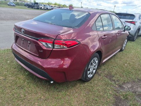 Used 2022 Toyota Corolla LE FWD image 4