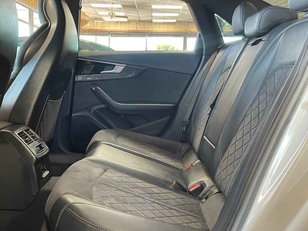 Used 2023 Audi S4 Premium w/ Convenience Package AWD/4WD image 19