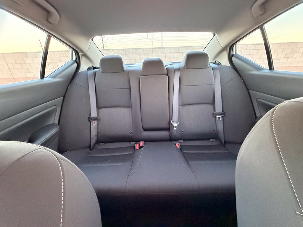 Used 2025 Nissan Altima 2.5 SV FWD image 17