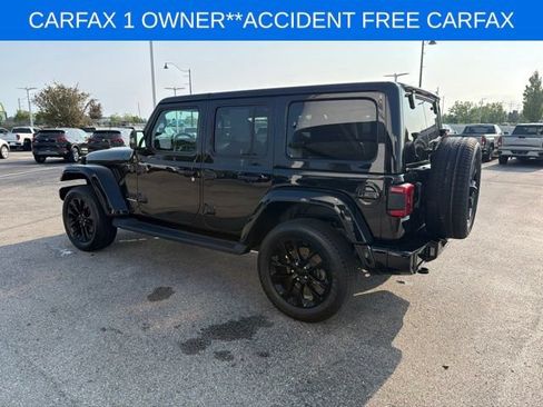 Used 2023 Jeep Wrangler Unlimited Sahara AWD/4WD image 8