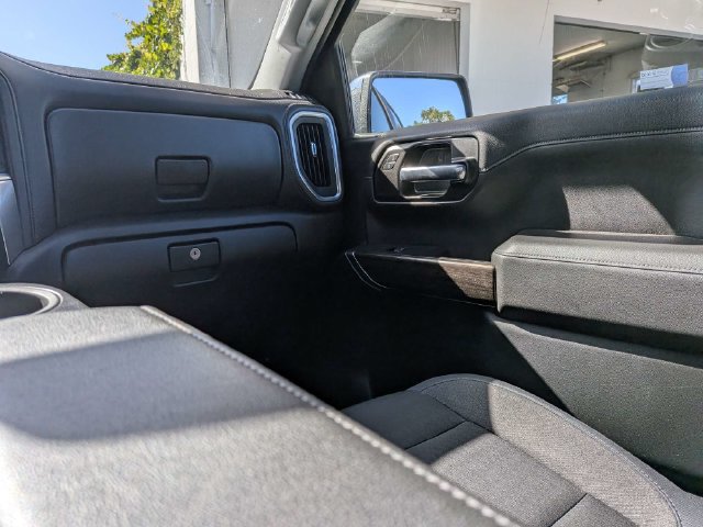 Used 2019 Chevrolet Silverado 1500 LT w/ All-Star Edition AWD/4WD image 15