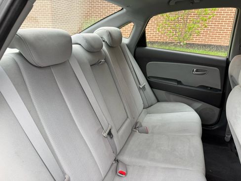 Used 2009 Hyundai Elantra GLS FWD image 33