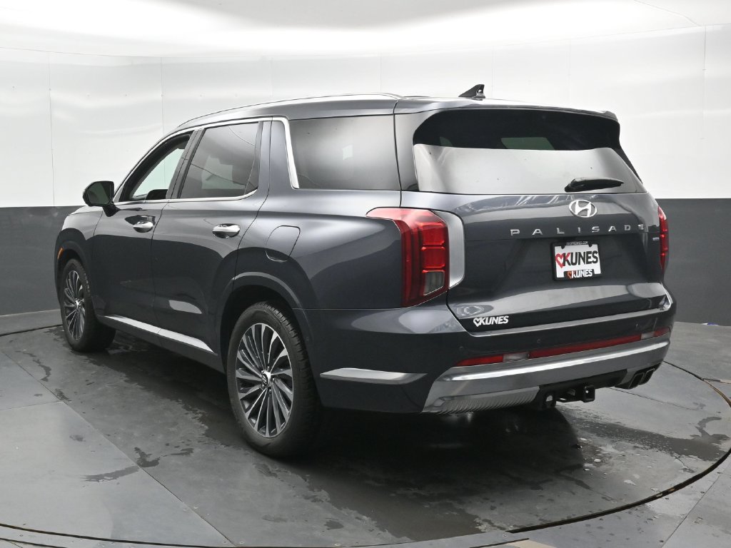 Used 2024 Hyundai Palisade Calligraphy AWD/4WD image 10