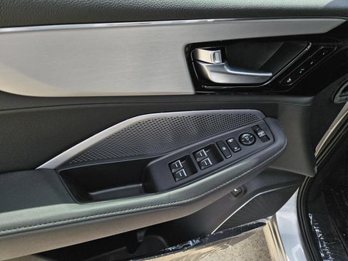 New 2026 Acura MDX FWD image 17