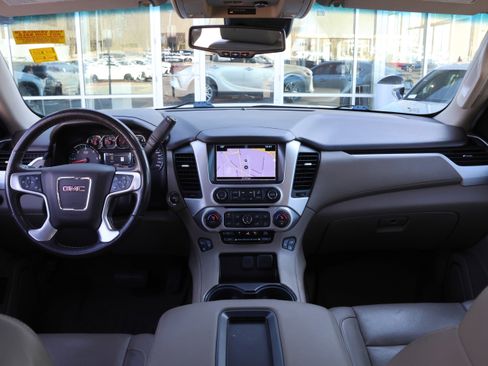 Used 2018 GMC Yukon SLT w/ Open Road Package image 18